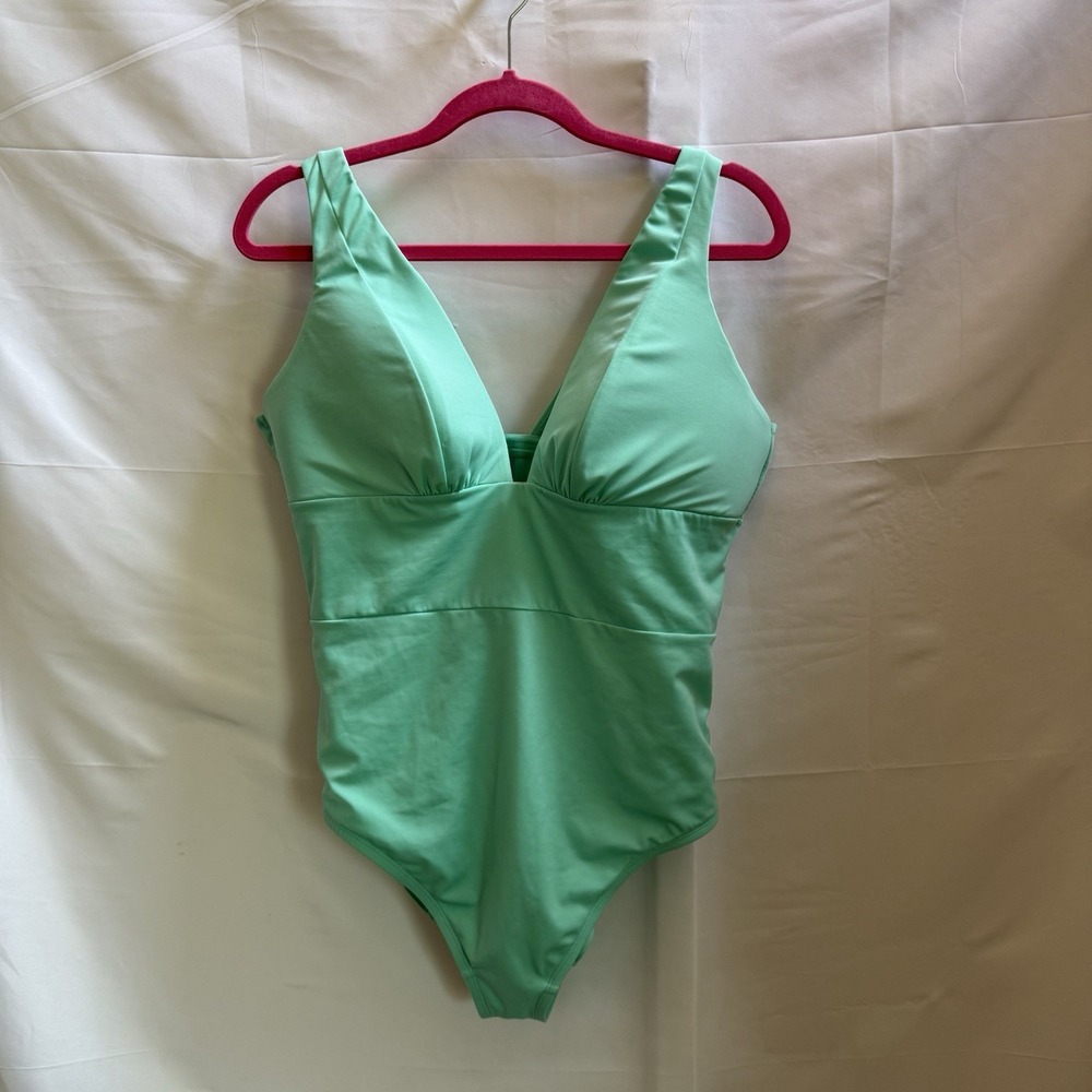 Swim By Cacique Size 16 Lightly Lined No Wire Plunge Swimsuit  Teal EUC